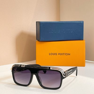 LV Sunglasses — 5