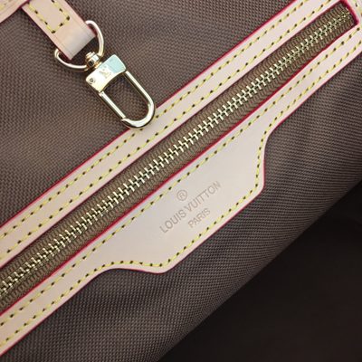 Louis Vuitton Bag — 7