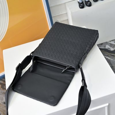 Bottega Veneta Intrecciato messenger bag — 6