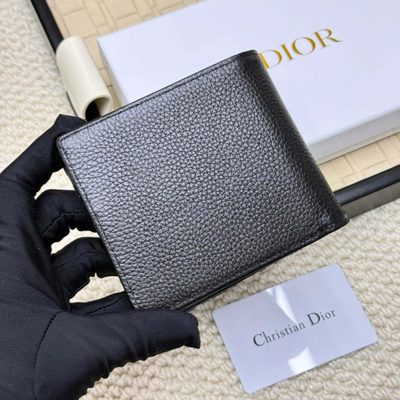 Accessories — 3