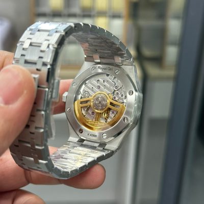 AP Watch — 5