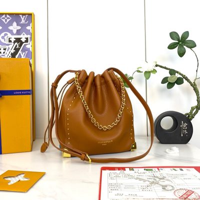 Louis Vuitton Bag — 3