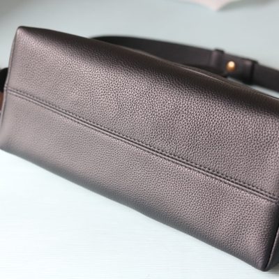Louis Vuitton Bag — 5