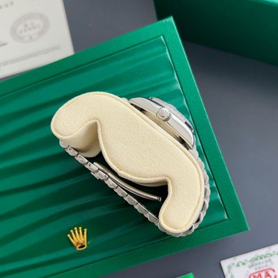 Rolex Watch — 7