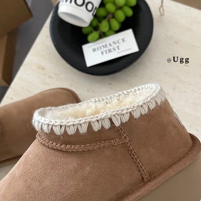 UGG platform boots — 5