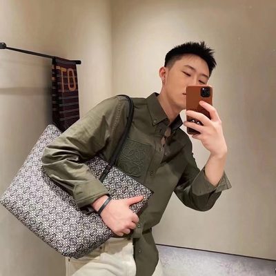 Loewe Bag — 9