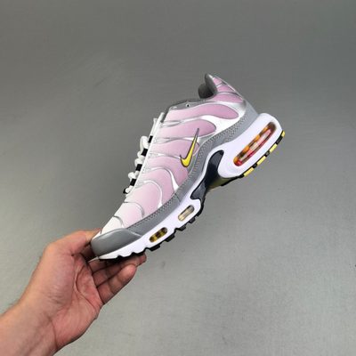 Nike Air Max Plus trainers — 3