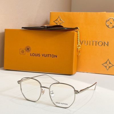 LV Sunglasses — 8
