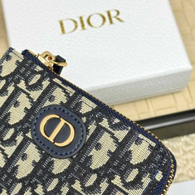 Accessories — 4