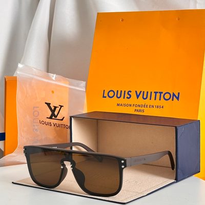 LV Sunglasses — 6