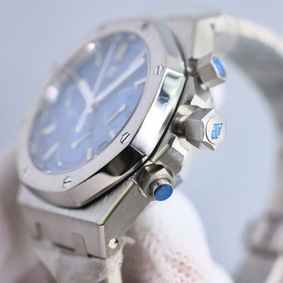 AP Watch — 6