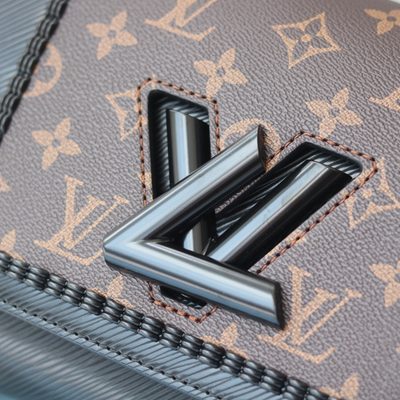Louis Vuitton Bag — 3