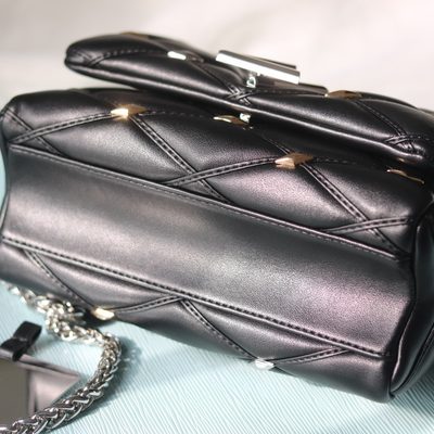 Louis Vuitton Bag — 8