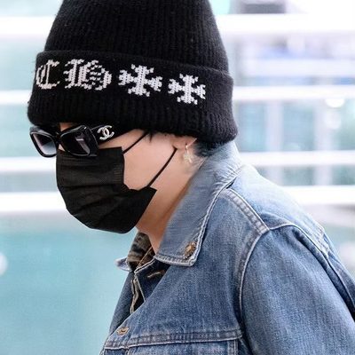 Chanel Sunglasses — 4