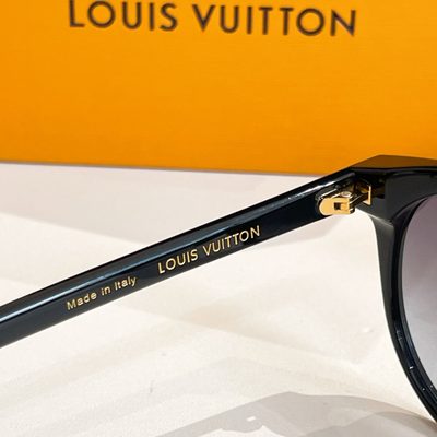LV Sunglasses — 4
