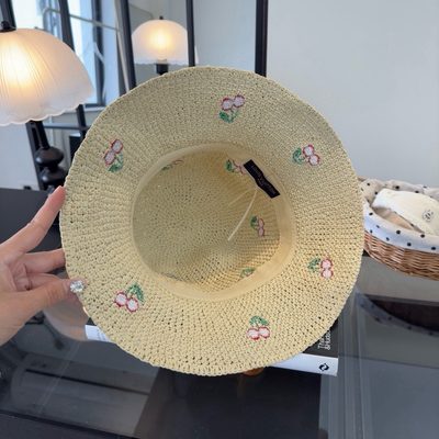 LV bucket hat — 9