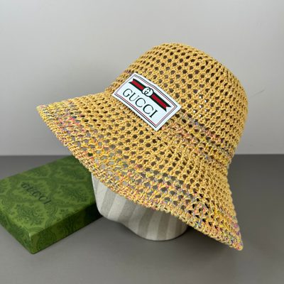 Gucci interlocking G leather logo raffia effect bucket hat — 3