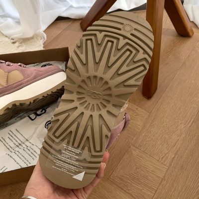 UGG Astromel platform sneakers — 9