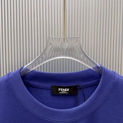 T-Shirt — 4