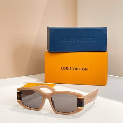 LV Sunglasses — 4