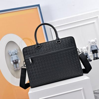 Bottega Veneta briefcase — 3