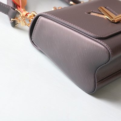 Louis Vuitton Bag — 6