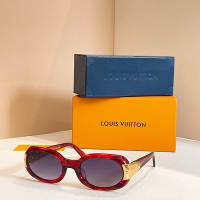 LV Sunglasses — 6