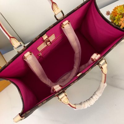 Louis Vuitton Bag — 7