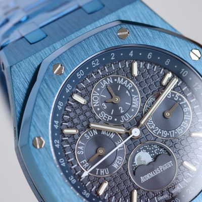 AP Watch — 4