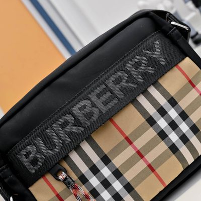 Burberry crossbody bag — 6