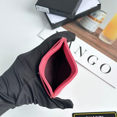 Chanel card holder — 4