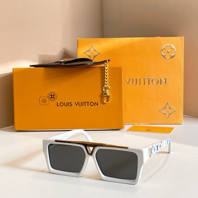 LV Sunglasses — 5