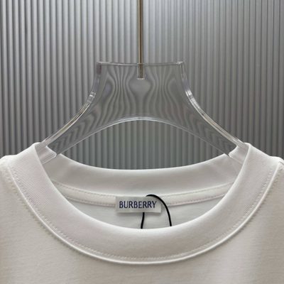 T-Shirt — 4