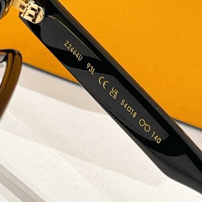 LV Sunglasses — 4