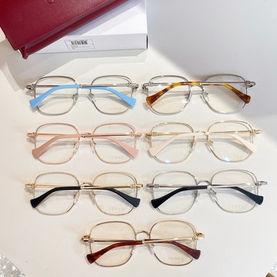 Gucci Sunglasses — 9