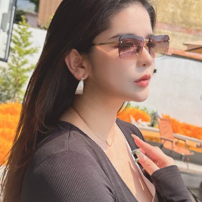 YSL Sunglasses — 8