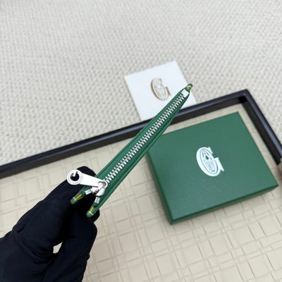 Accessories — 4