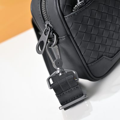 Bottega Veneta Intrecciato messenger bag — 5