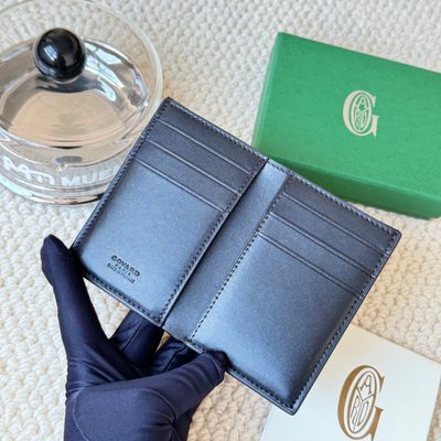 Accessories — 4