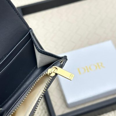 Accessories — 6