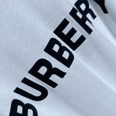 Burberry T-Shirt — 6