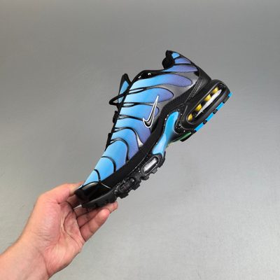 Nike Air Max Plus trainers — 5
