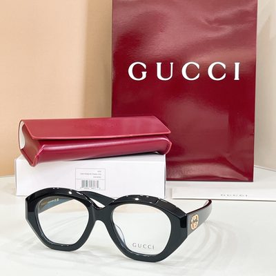 Gucci Sunglasses — 5