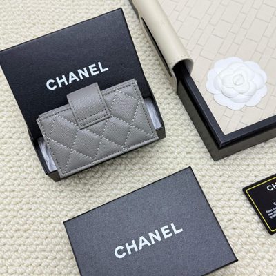 Accessories — 3