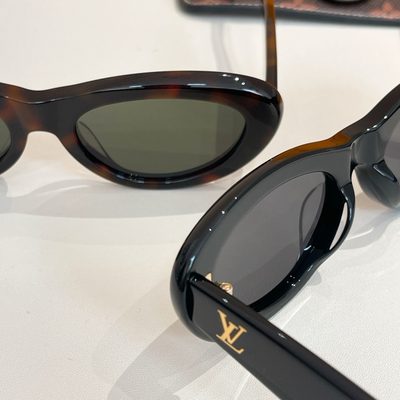 LV Sunglasses — 6