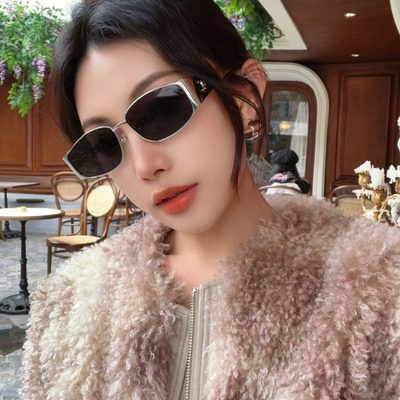 Chanel Sunglasses — 8