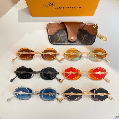 LV Sunglasses — 9