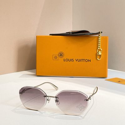 LV Sunglasses — 4