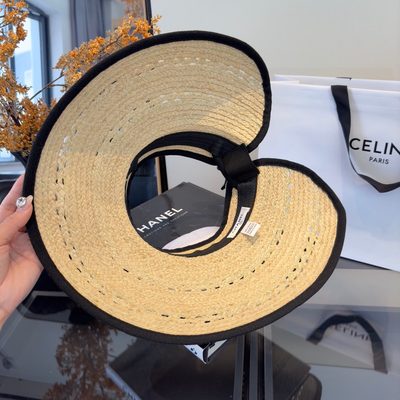 Chanel straw sun visor — 7