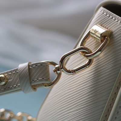 Louis Vuitton Bag — 5